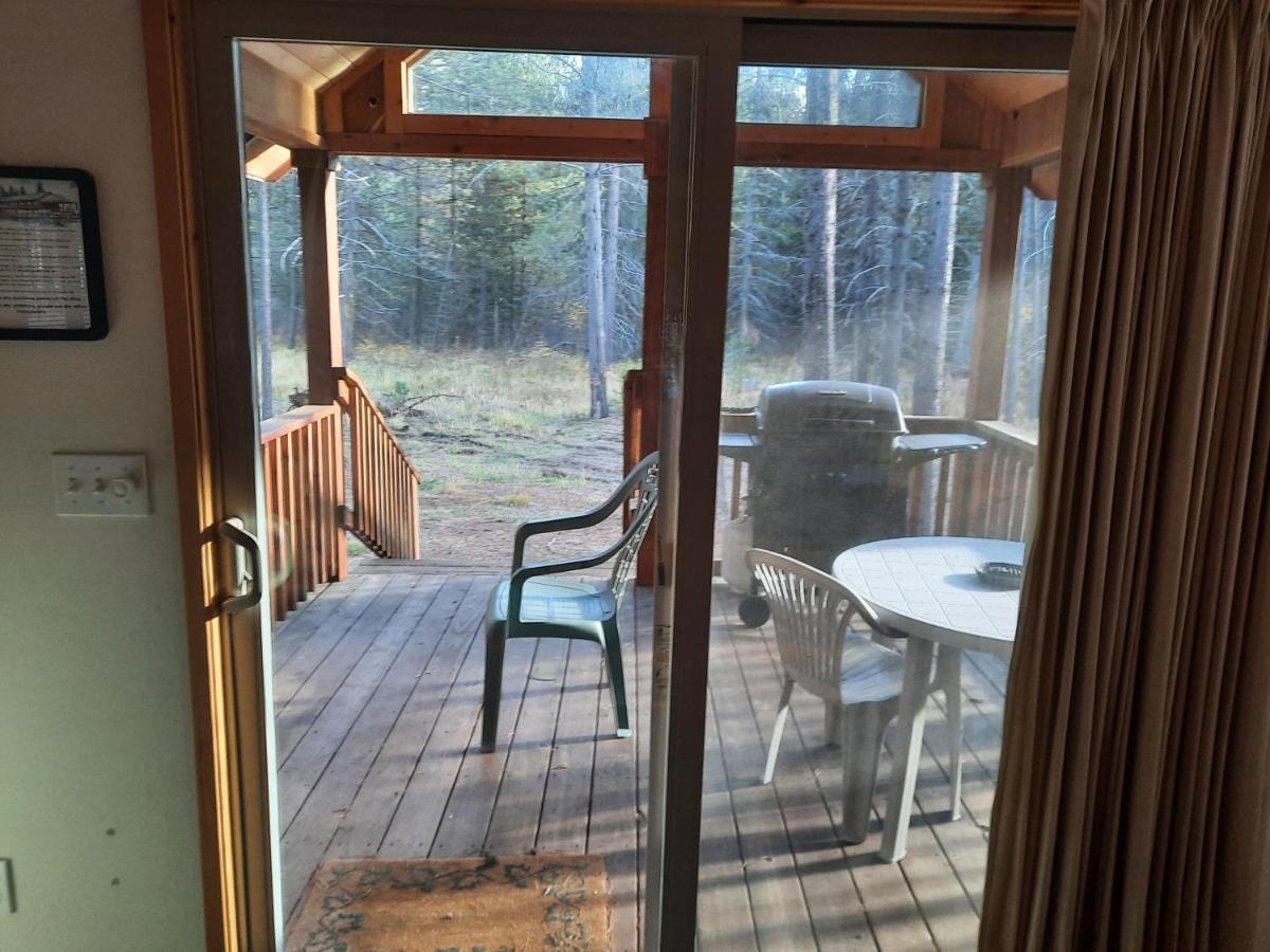 Willamette Pass Inn & Chalets Odell Lake Exterior foto