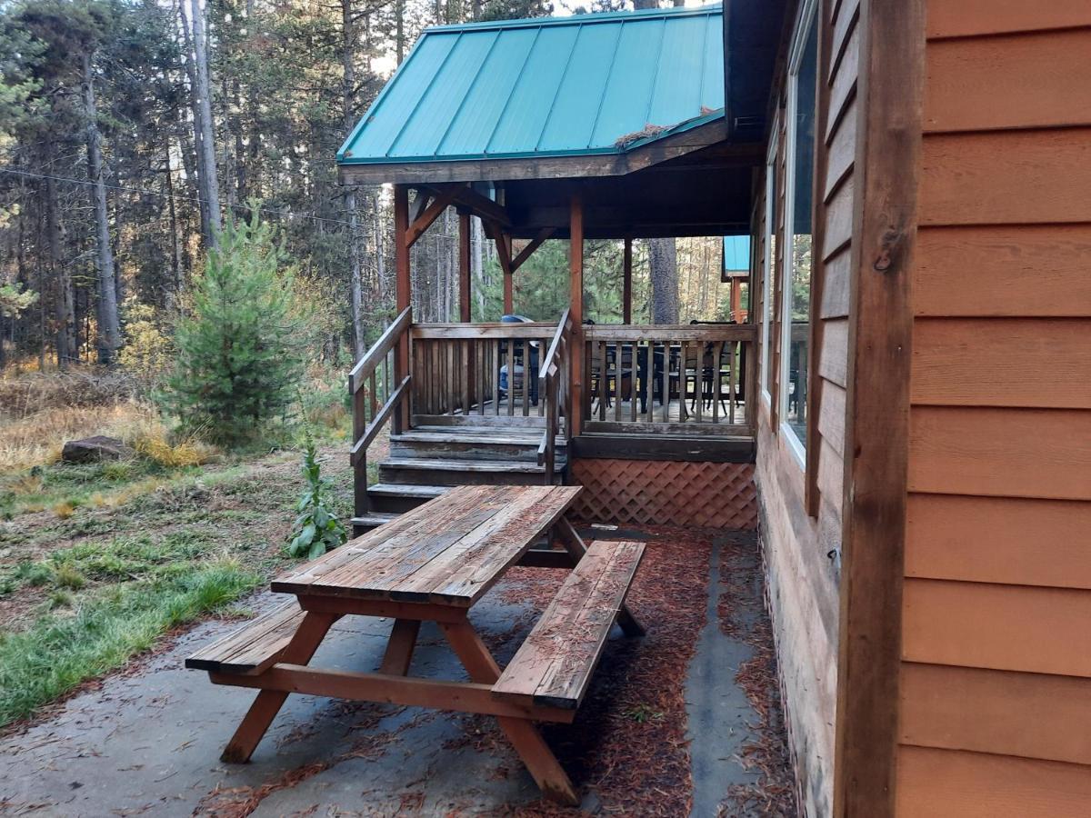 Willamette Pass Inn & Chalets Odell Lake Exterior foto