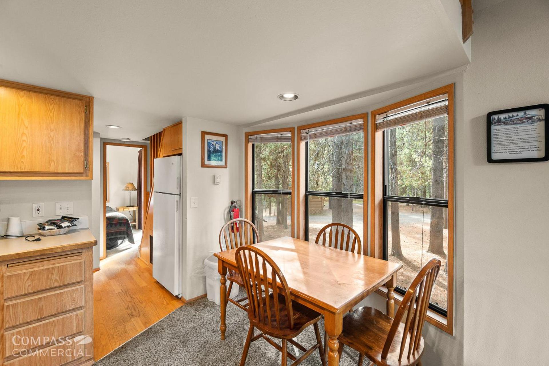 Willamette Pass Inn & Chalets Odell Lake Exterior foto